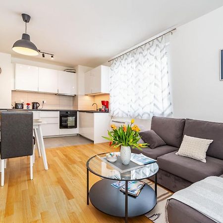 Apartamento Ap Stella, Center Of Zadar, 2Br, Parking Exterior foto