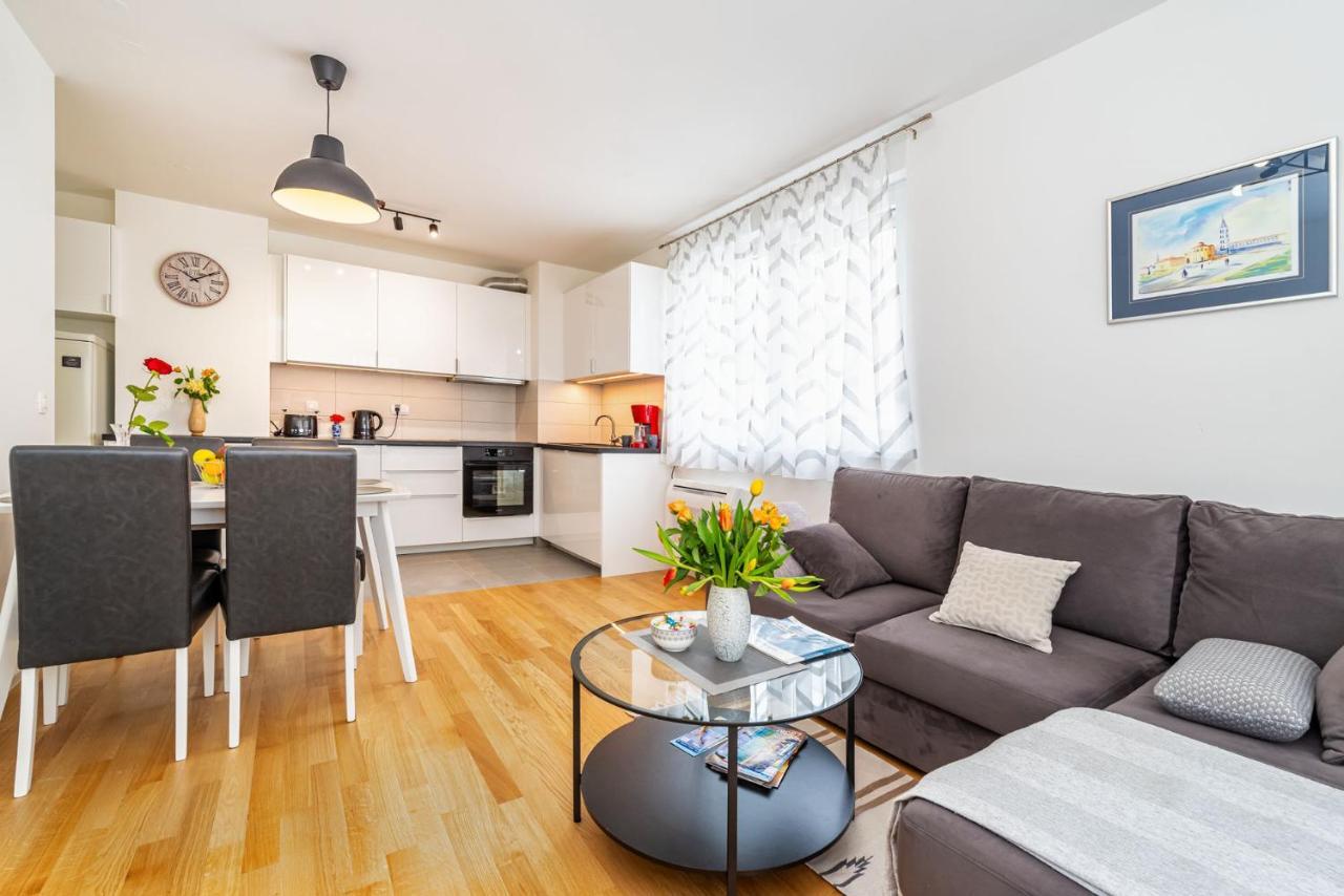 Apartamento Ap Stella, Center Of Zadar, 2Br, Parking Exterior foto