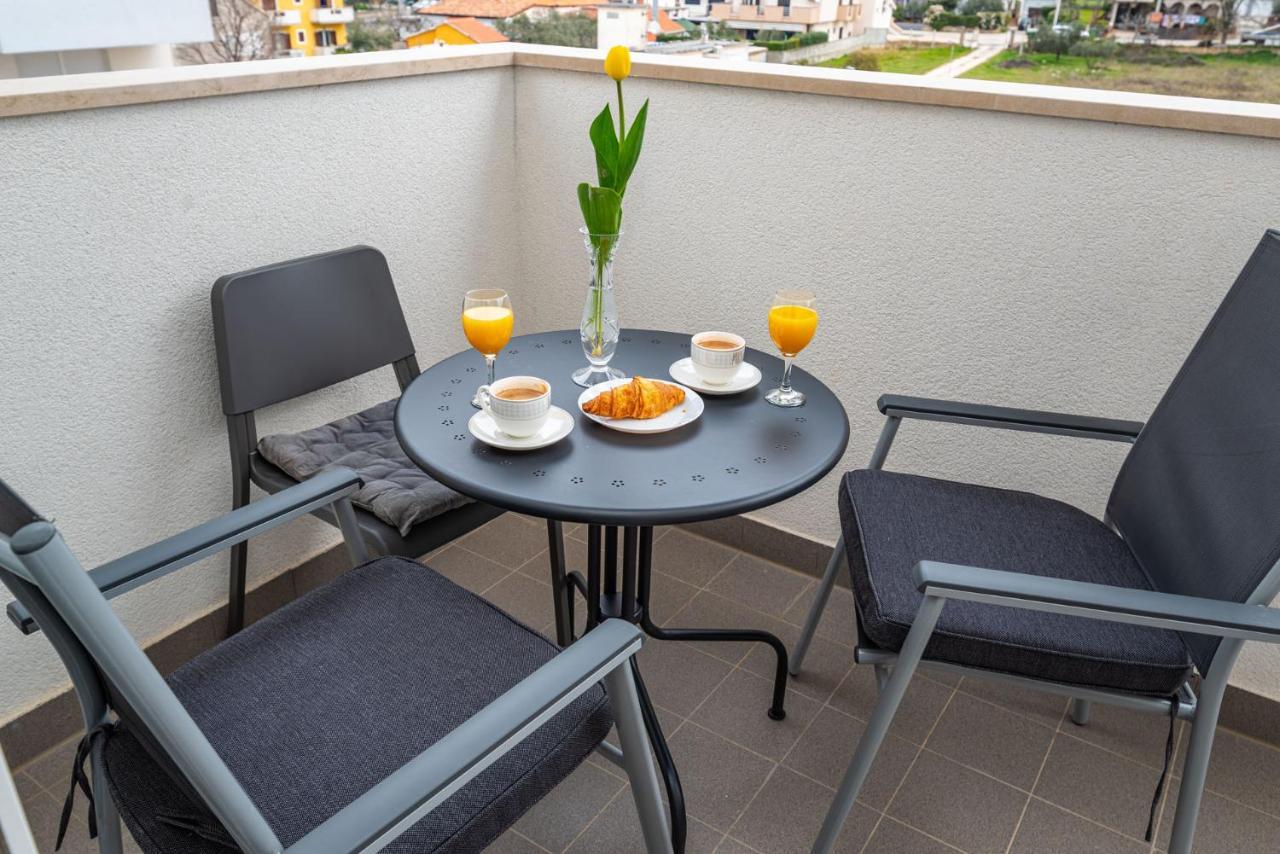 Apartamento Ap Stella, Center Of Zadar, 2Br, Parking Exterior foto